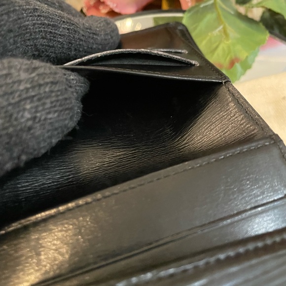 LV EPI Black Men’s Wallet with Dustbag - Picture 9 of 13